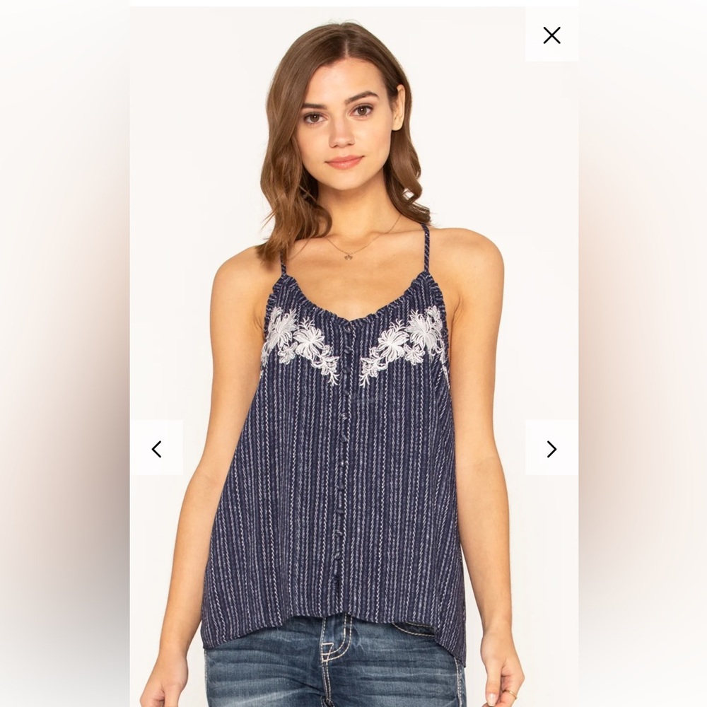 Miss Me Pinned Up Cami Top. NWT. Size Medium